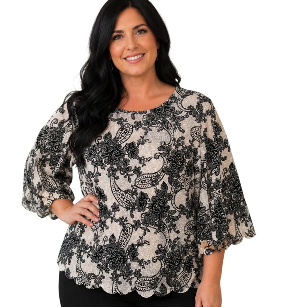 Roz and Ali Bell Sleeve Top Womens Size 3X Black Cream Floral Paisley Boho